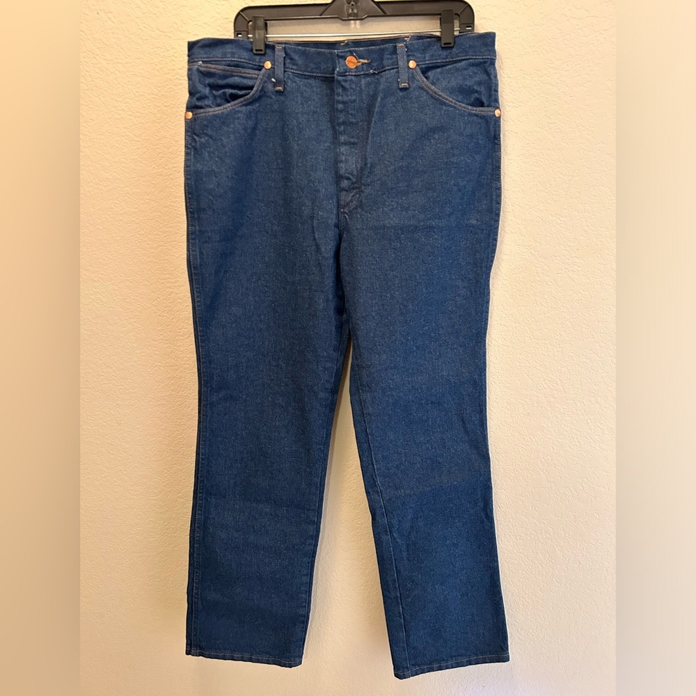 Wrangler Men's Cowboy Cut Slim Fit Indigo Jeans 936PWD 36/32